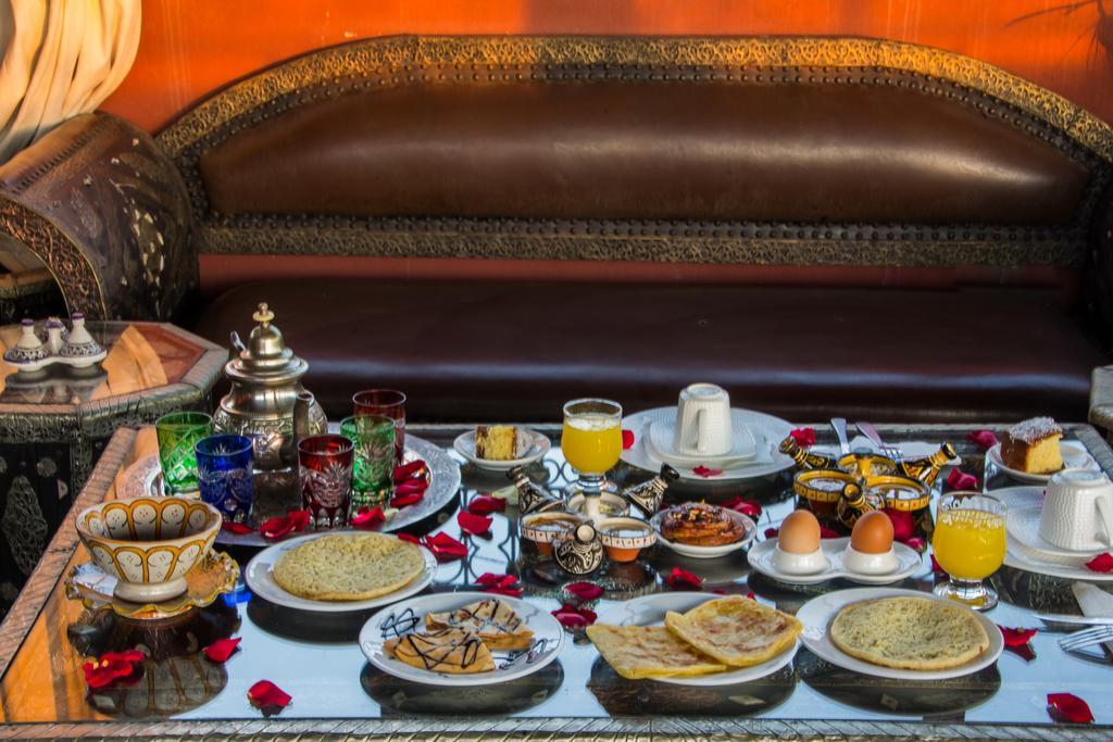 Hotel Amira Et Vacances Маракеш Екстериор снимка